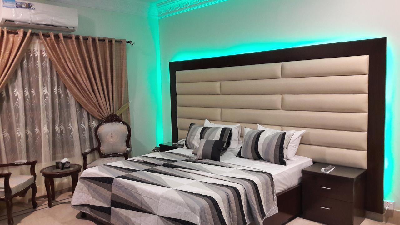Hotel Seven 7 Карачи Екстериор снимка