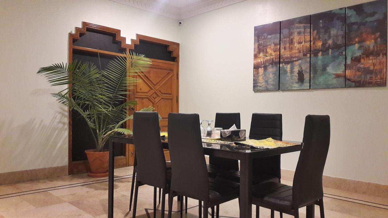 Hotel Seven 7 Карачи Екстериор снимка