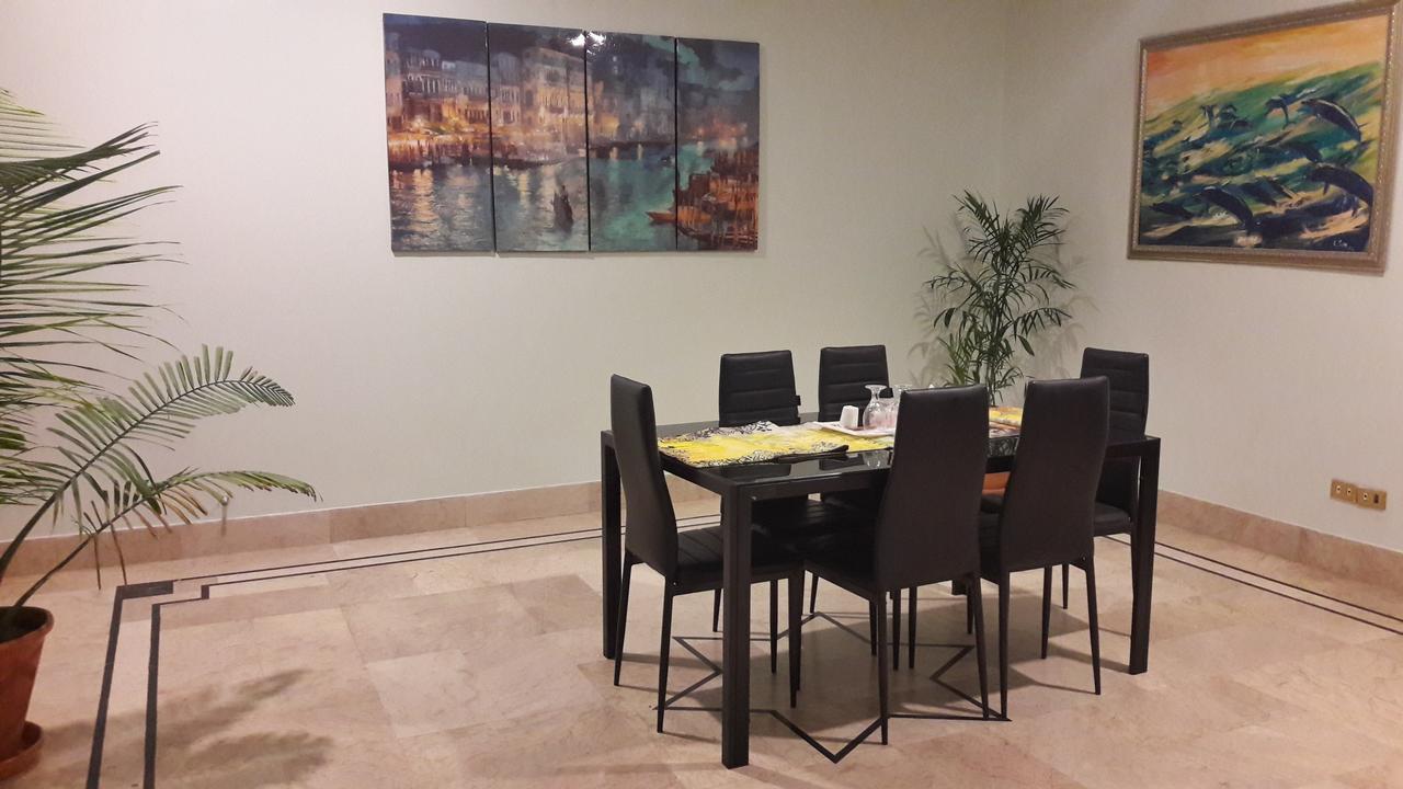 Hotel Seven 7 Карачи Екстериор снимка
