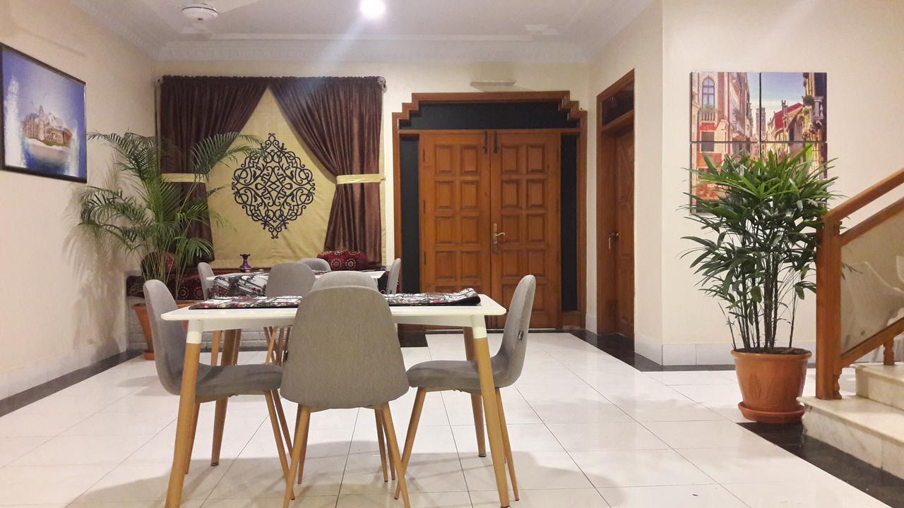 Hotel Seven 7 Карачи Екстериор снимка